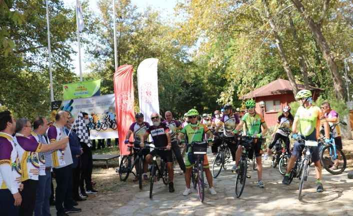 Vali Canalp: "3 Nehir 1 Şehir Projesi’ kapsamında kente 30 kilometrelik bisiklet yolu kazandırılacak”