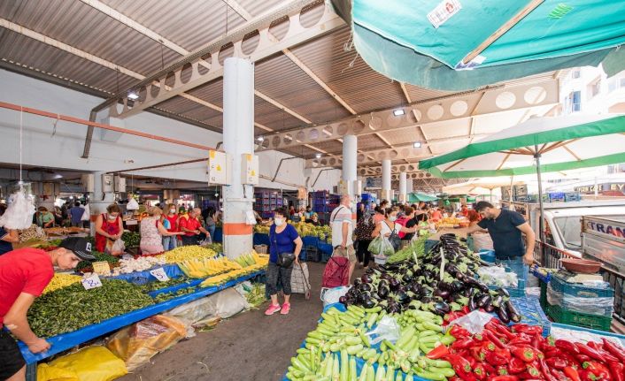 Yıllık 65 ton organik atıktan 40 ton organik gübre