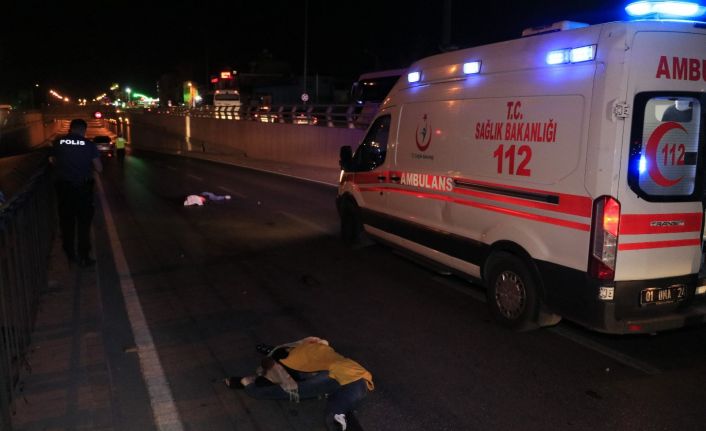 Yolun karşısına geçmek isterken otomobilin çarptığı yabancı uyruklu 2 kız kardeş öldü