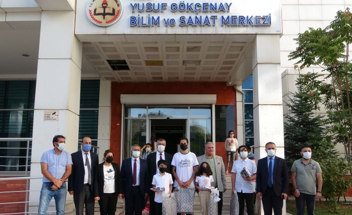 Yusuf Gökçenay Bilim ve Sanat Merkezi ilk meyvelerini verdi