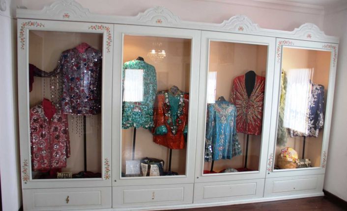 Zeki Müren, vefat yıl dönümünde anıldı