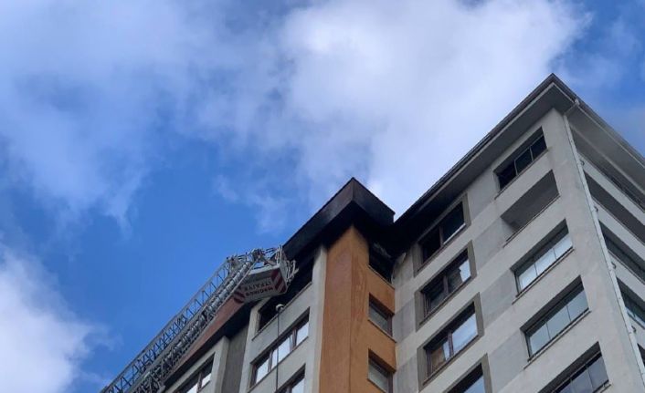 13. katta çıkan yangın itfaiye tarafından söndürüldü