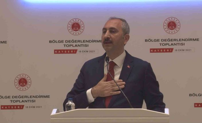 Adalet Bakanı Gül: "Yargı; milletin yargısıdır. Yargı; asla el uzatılacak bir yer değildir"