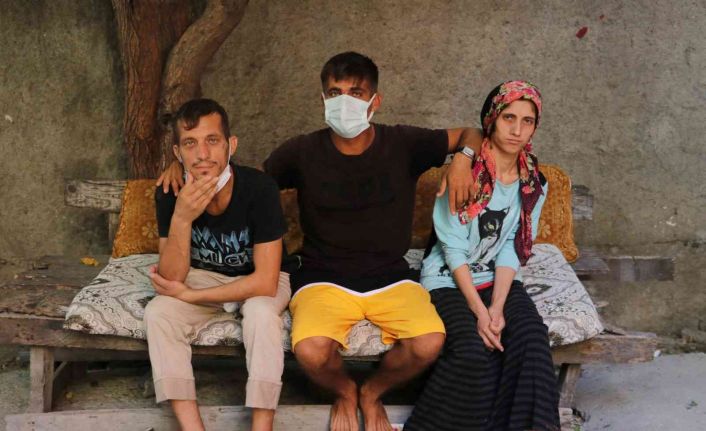 Adana’da diyalize bağlı yaşayan 3 kardeşin hayali böbrek nakil olmak