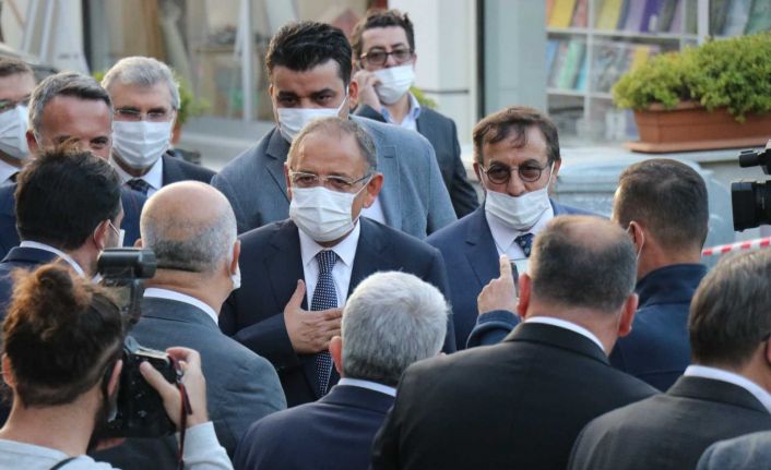 AK Parti Genel Başkan Yardımcısı Özhaseki: “Belediyecilikte rakibimiz yok, biz kendimizle yarışıyoruz”