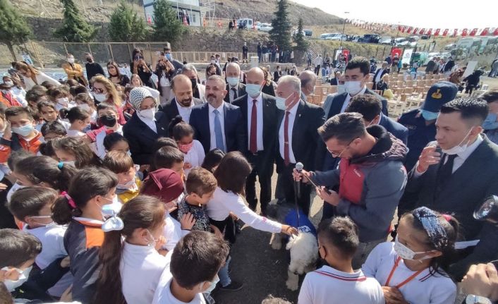 Ankara’da “4 Ekim Hayvanları Koruma Günü” kutlandı