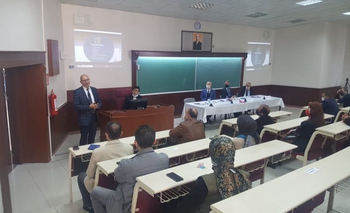 Atatürk Üniversitesinde proje, bilimsel araştırma ve toplumsal katkı konularında paneller düzenlendi