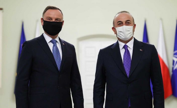 Bakan Çavuşoğlu, Polonya Cumhurbaşkanı Duda ile görüştü