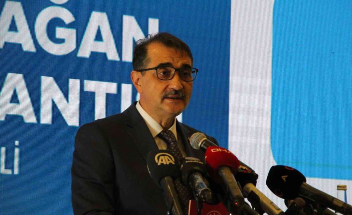 Bakan Dönmez: “Yerli ve yenilenebilir enerjiye dayalı kurulu gücümüz yüzde 65 seviyelerinde”