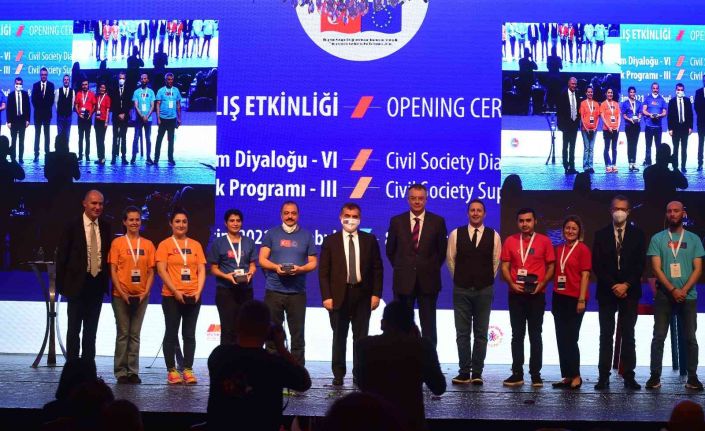 Bakan Yardımcısı Kaymakcı: “Türkiye’nin Avrupa Birliği sürecinin sivil toplum tarafından hızlandırılacağına inanıyoruz”