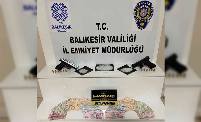 Balıkesir’de polisten 89 şahsa uyuşturucu operasyonu