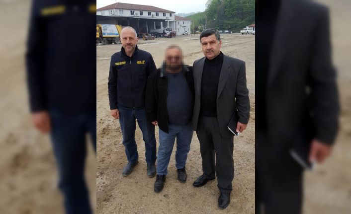 Belediyeden çıkartılan iki işçi, garaj amiri ve yardımcısını darp etti