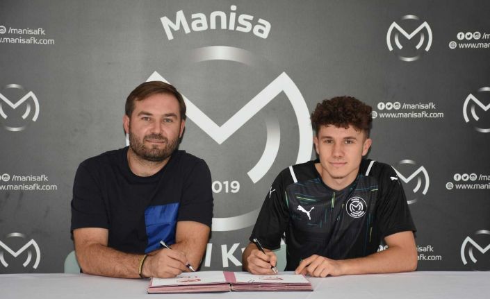 Bilecikli gelecek vaat eden 18 yaşındaki hücum oyuncusu Manisa FK.’ya transfer oldu