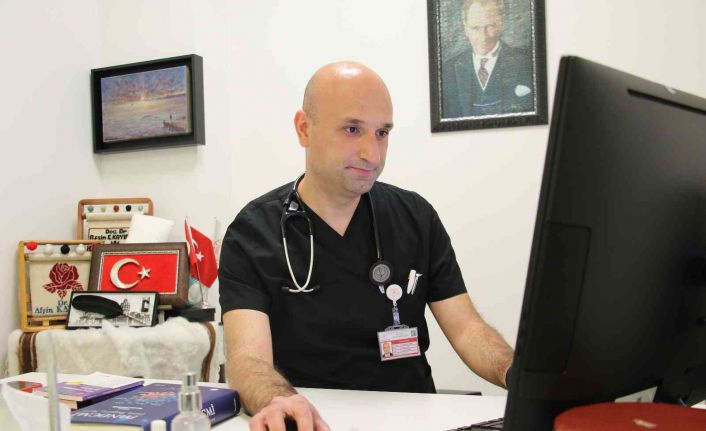 Bilim Kurulu Üyesi Kayıpmaz uyardı: "Şu anda aktif vakalarımızın yüzde 40’ını 23 yaş altındaki gençlerimiz oluşturuyor"