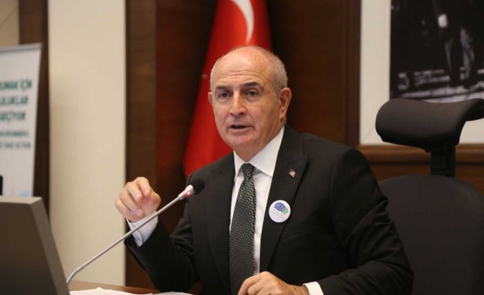 Büyükçekmece Belediyesi’nin 34 yıllık logosu değişiyor