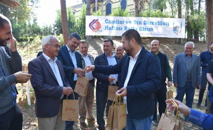 Camiler ve Din Görevlileri Haftasında Sındırgı’dan Vefa örneği