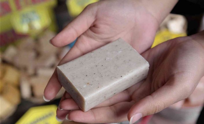 Çörek otu sabunu kış aylarında kuru cildin dostu