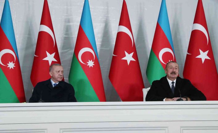 Cumhurbaşkanı Erdoğan: “Azerbaycan’la samimi bir irade ortaya koyması halinde Türkiye’nin Ermenistan‘la olan ilişkilerinin önünde bir engel kalmayacaktır”