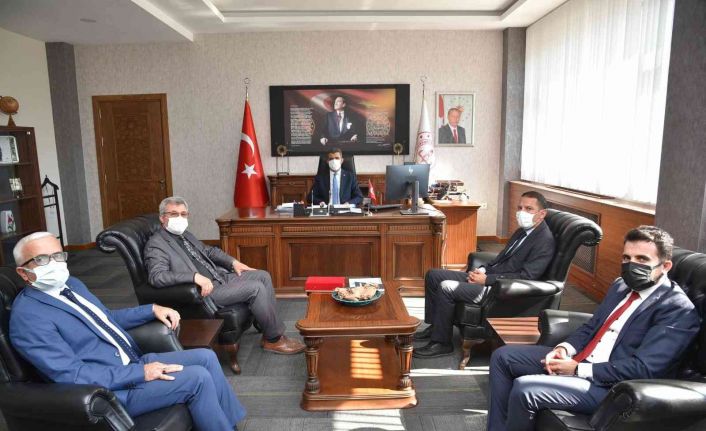 Denizli ‘İmam hatip okulları başarılı örnekler sergisi’ finallerinde Türkiye üçüncüsü oldu