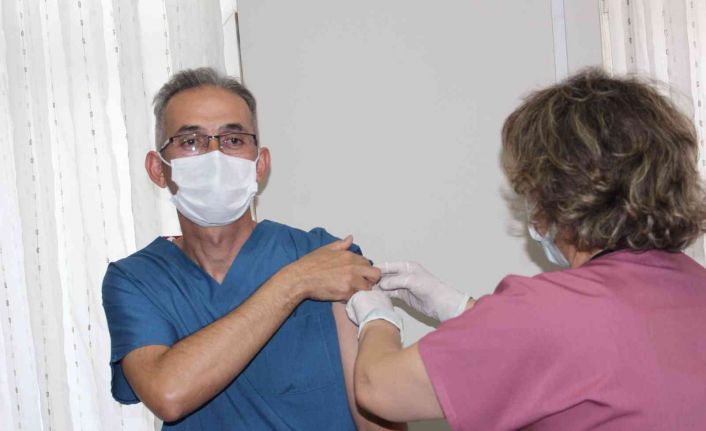 Denizli, TURKOVAC aşısı Faz-3 çalışmaları için 41 merkezden birisi oldu