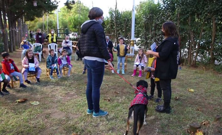 Dünya Hayvanları Koruma Günü Kadıköy’de çocuklarla birlikte kutlandı