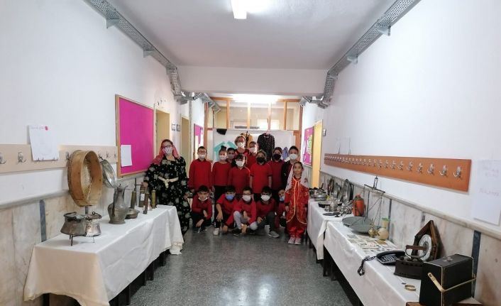 Eğirdir’de ilkokul öğrencilerinden ’Milli Kültür Sergisi’