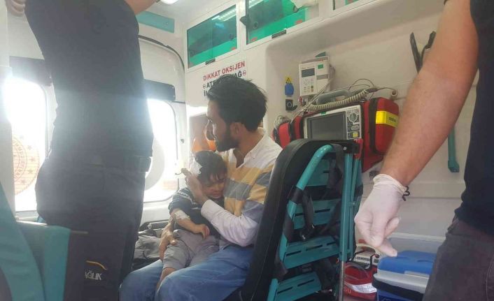 Elektrikli bisiklete 4 kişi binince kaza kaçınılmaz oldu