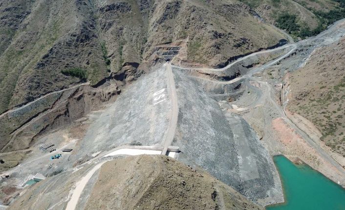 Erzincan Turnaçayırı Barajı su tutmaya başladı