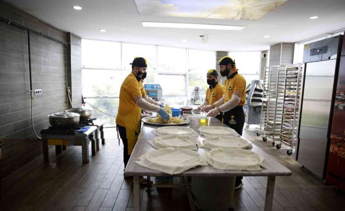 Eski hükümlü cezaevinde aldığı pasta eğitimiyle kendi işini kurdu