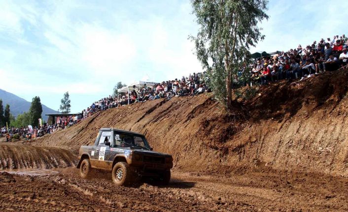 Fethiye’de Off-Road yarışları nefes kesti