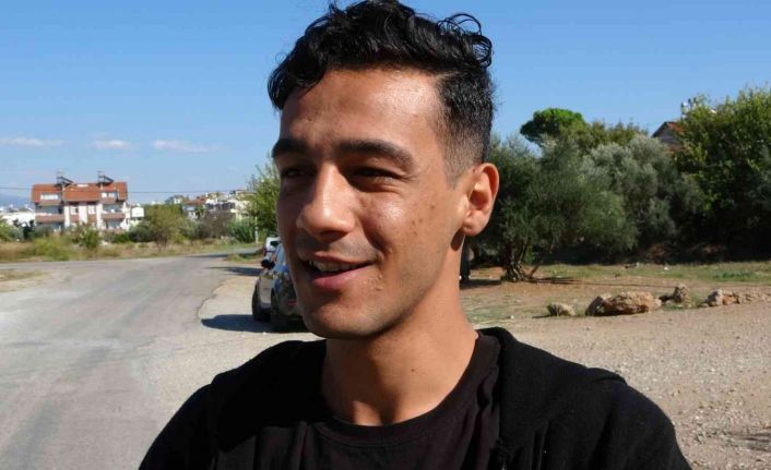 Genç garson hayaline kavuşur kavuşmaz hırsızların hedefi oldu, mahallenin köpeğinin sergilediği tavır ise herkesi şaşırttı