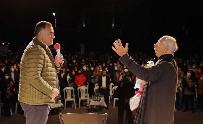 Genco Erkal’ın gösterisine yoğun ilgi