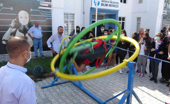 Hatay’da TÜBİTAK 4007 Bilim Şenlikleri başladı