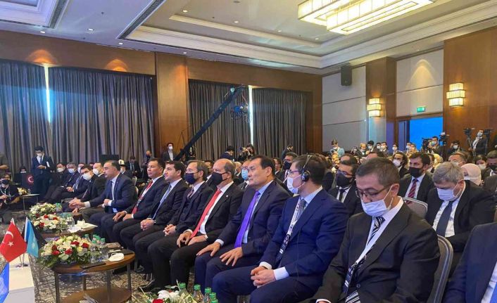 İletişim Başkanı Altun, “Kimsenin ‘basın özgürlüğü’ kisvesi altında, ülkemizde 5. kol faaliyeti yürütmesine müsaade etmeyeceğiz”