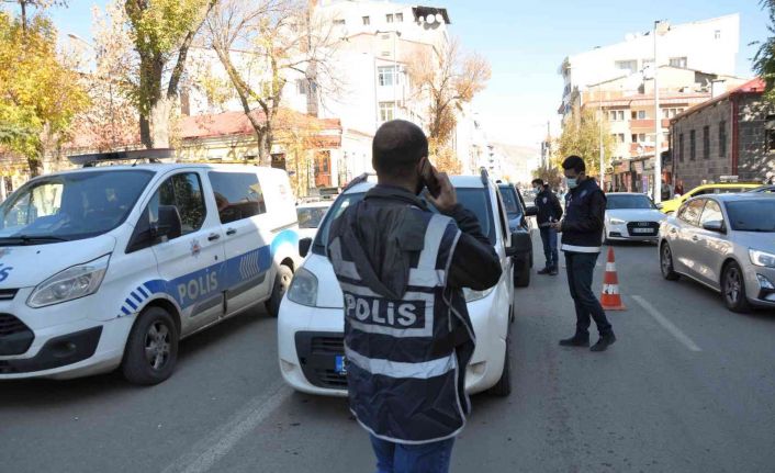 Kars’ta polisten ‘şok’ uygulama!