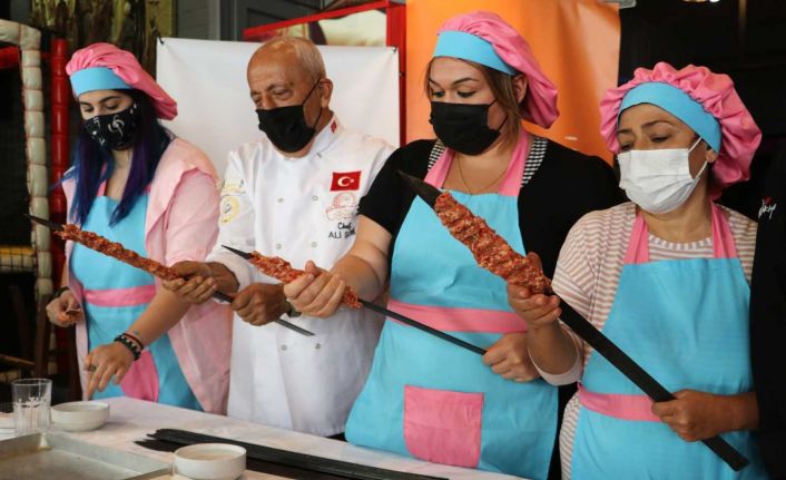 Kebabın başkentine kadın kebap ustaları geliyor