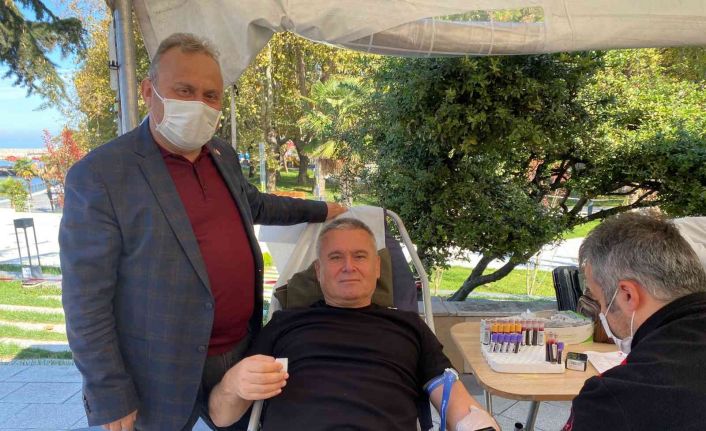 Koronavirüsü atlattı, kan bağışında bulunup hastalara destek oldu