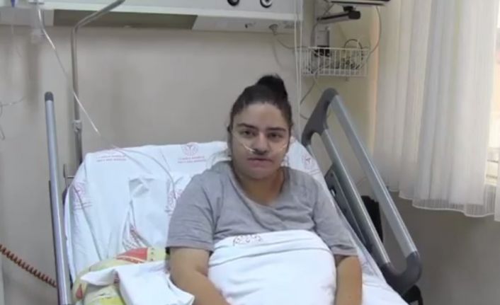 Kovid-19 tedavisi sırasında doğum yapan ikiz bebek annesinden ‘aşı’ çağrısı