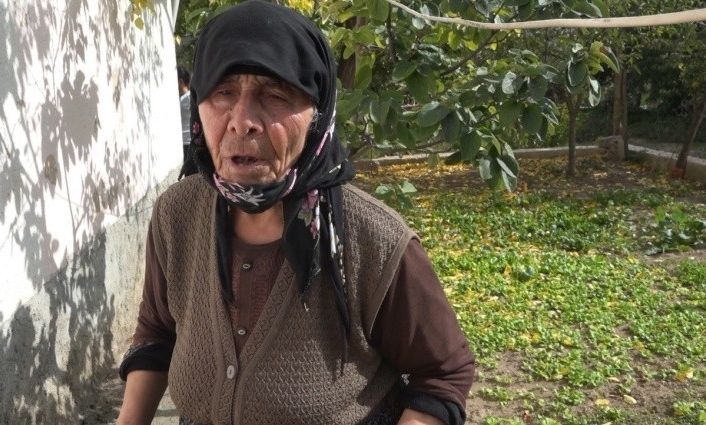 Mahkeme yaşlı çiftin ayağına gitti