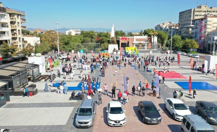 Manisa’da Amatör Spor Haftası’na görkemli açılış