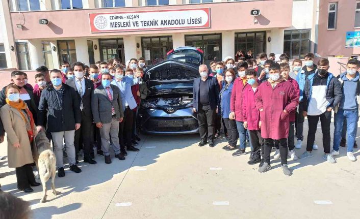 Mesleki ve Teknik Lise öğrencilerini uygulama eğitimlerini yeni nesil sıfır otomobille yapacak