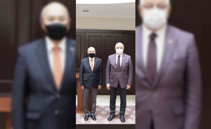 Milletvekili Erdoğan’a Moğolistan Büyükelçisinden anlamlı hediye