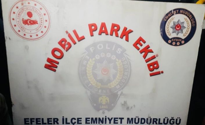 Mobil Park Ekibi uyuşturucuya geçit vermedi