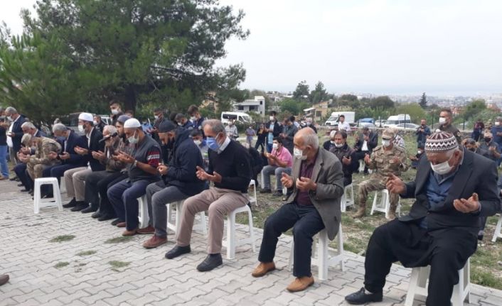 Motosikletle devriye atarken geçirdiği kazada ölen güvenlik koruyucusu toprağa verildi