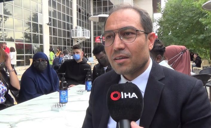 Müdür Mehmet Erşan: "Aşımızı yaptırsak da yine de tedbiri elden bırakmayacağız"