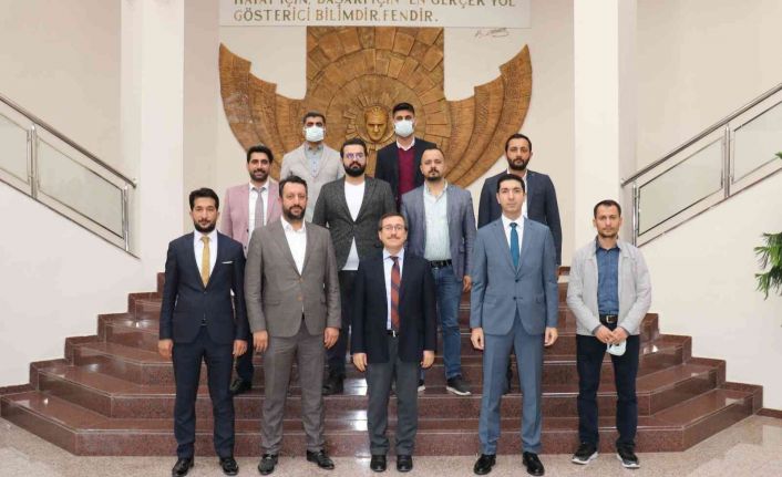 Öğrenciler okulda teorik olarak öğrendikleri bilgileri sahada uygulama imkanı buluyor