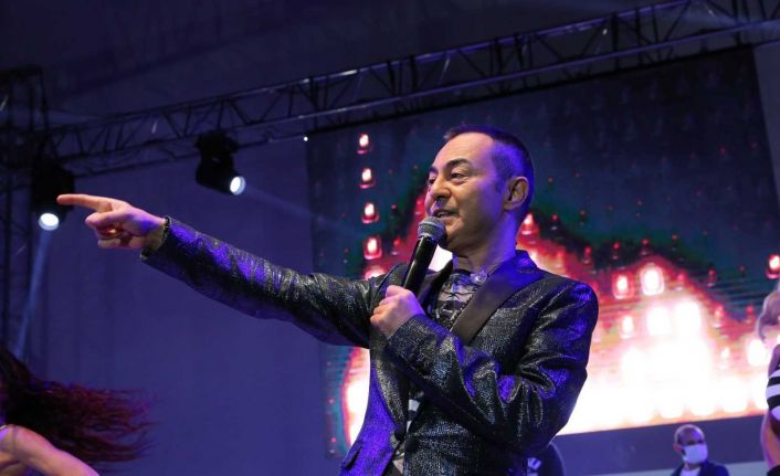 Özel Denizli Cerrahi Hastanesi’nden Serdar Ortaç konserine sağlık desteği