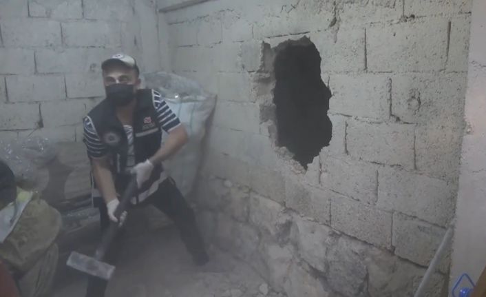 Polisten balyozlu operasyon