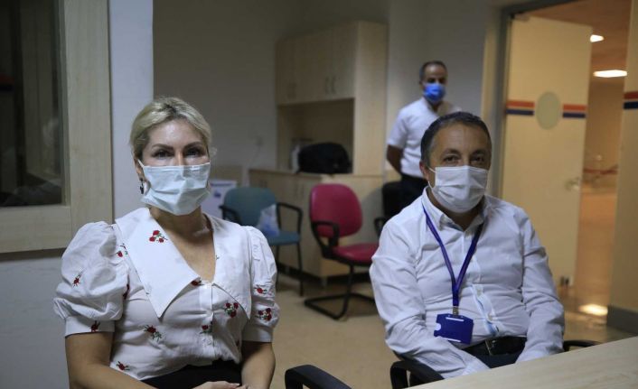 Rektör Özkan: "Vaka sayısı 3 haftaya göre ciddi oranda düştü"