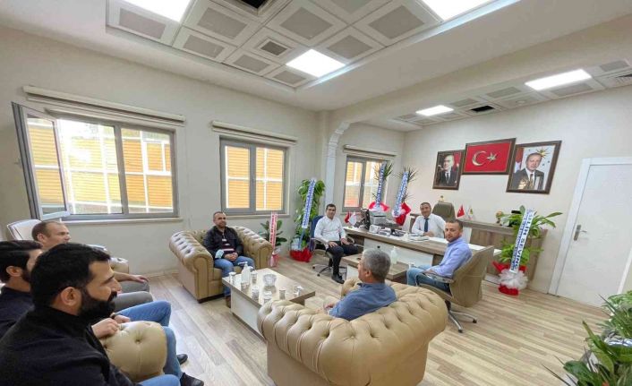 Sağlık-Sen Şırnak heyeti, Cizre Devlet Hastanesi Müdürü Anmal ile bir araya geldi